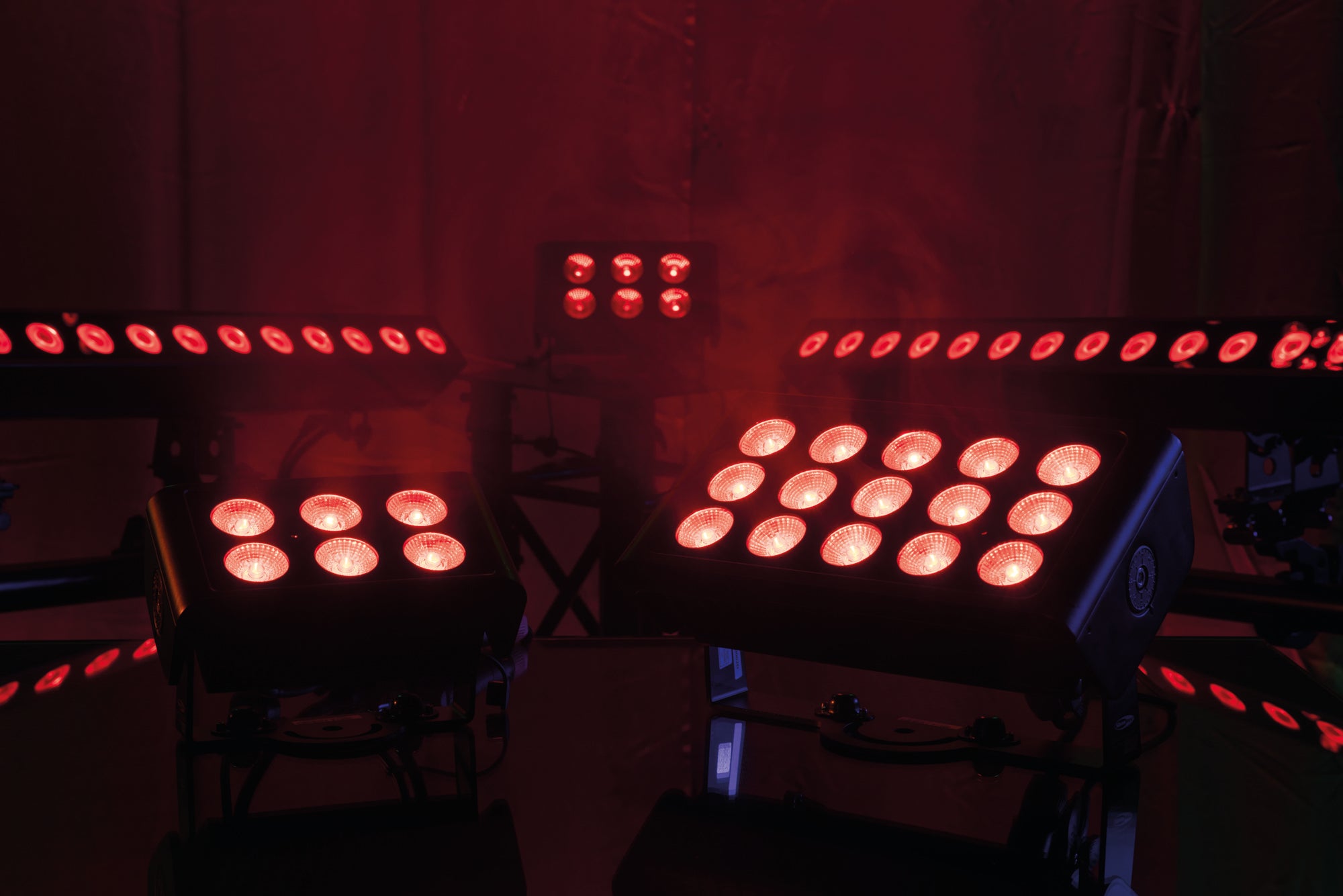 SHOWTEC Cameleon Flood 15 Q6 Tour 15x 10 W RGBWA-UV LED - Power Pro True