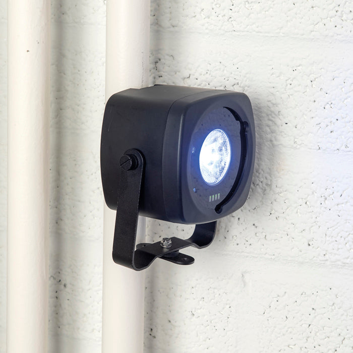 SHOWTEC EventDOT 15 Q4 Flood 15 W LED RGBW - alimentata a batteria