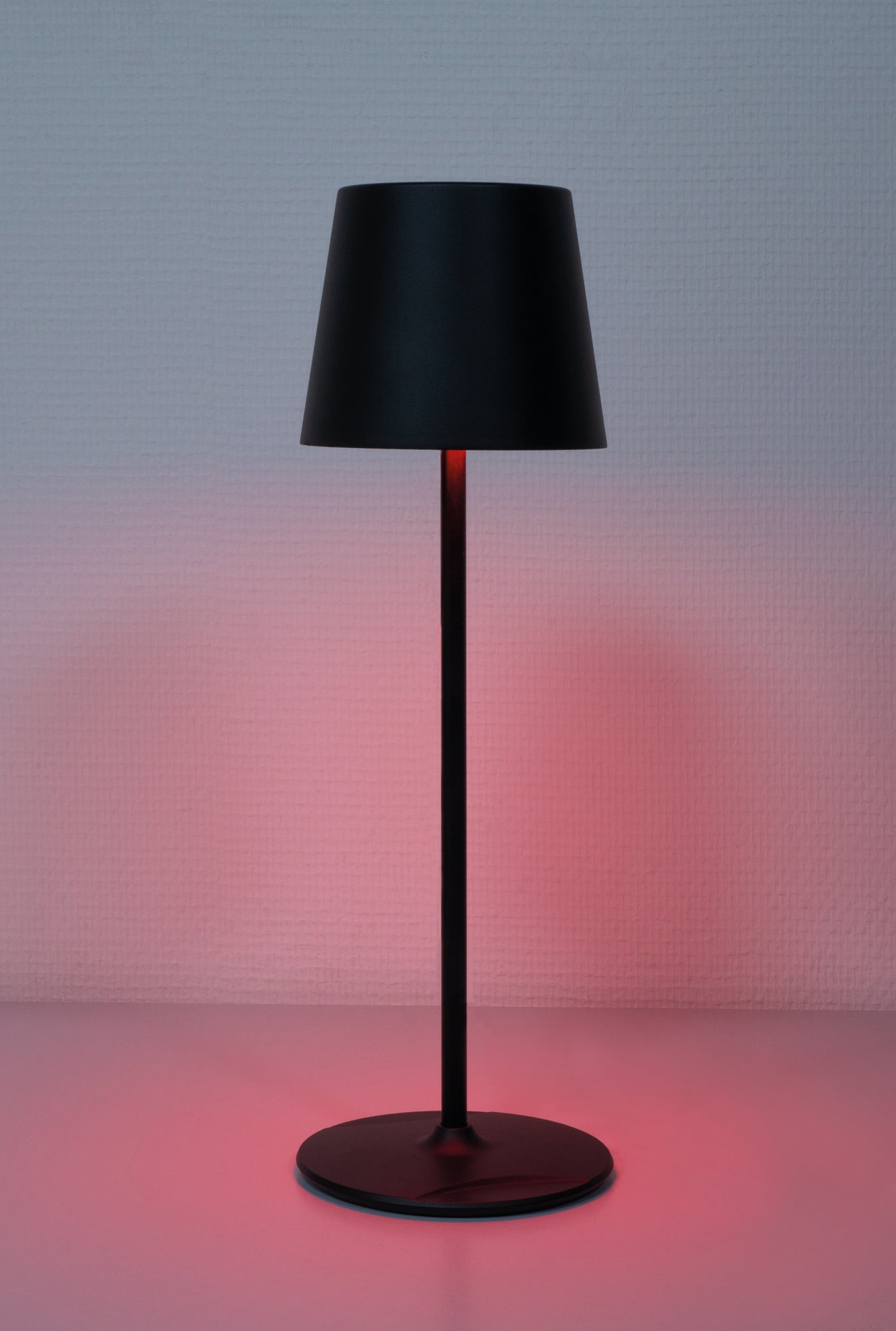 SHOWTEC EventLITE Table-RGBW Black Lampade LED RGBW - alimentata a batteria - colore nero