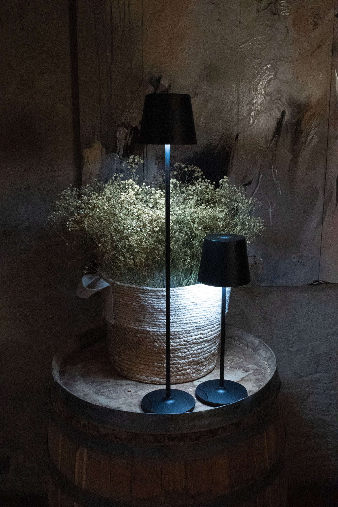 SHOWTEC EventLITE Table-RGBW Black Lampade LED RGBW - alimentata a batteria - colore nero