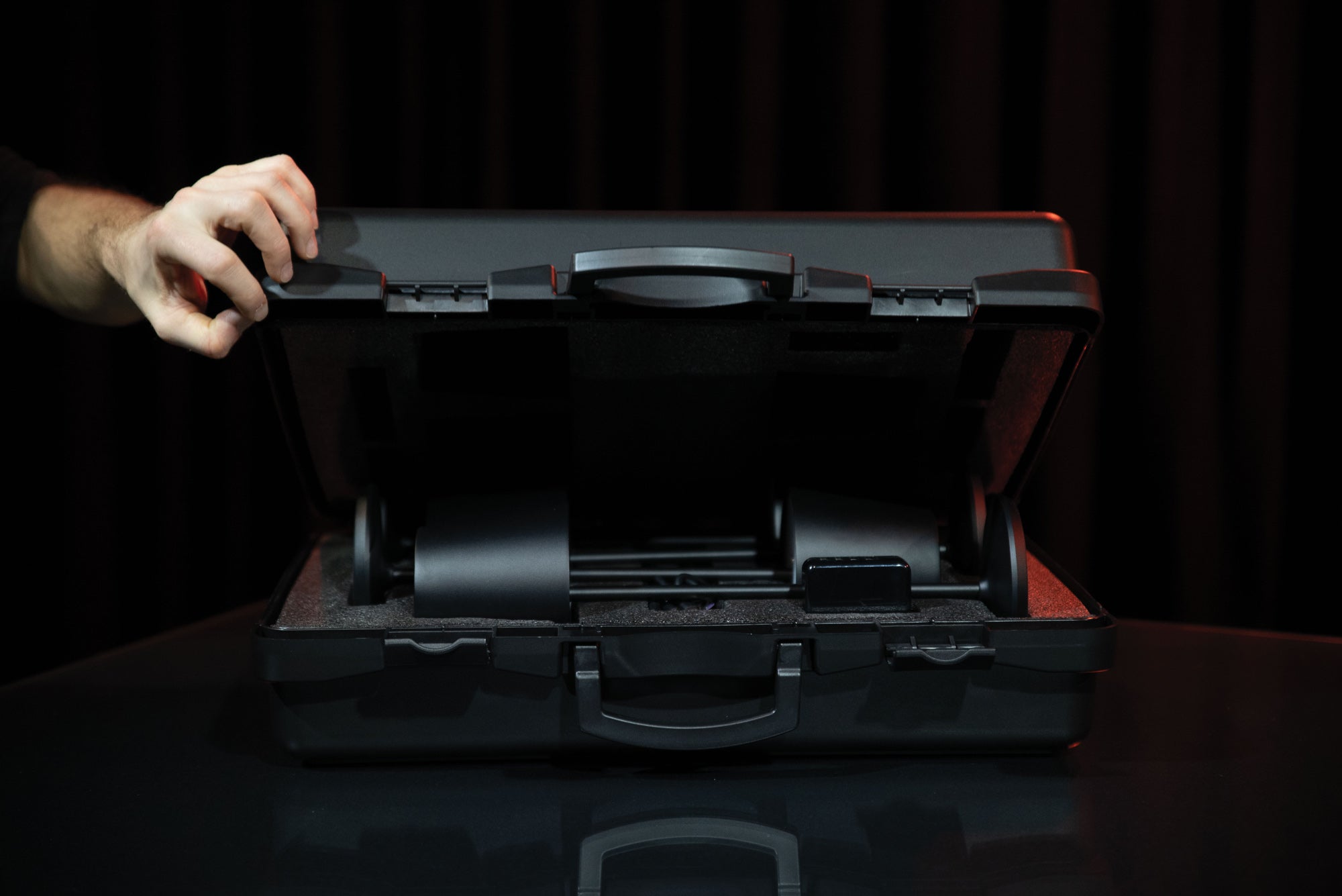 SHOWTEC EventLITE Table-RGBW Black Lampade LED RGBW - alimentata a batteria - colore nero
