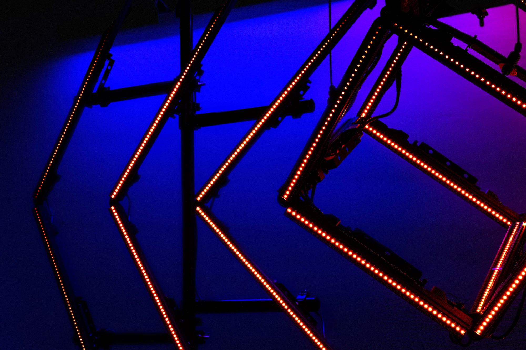 SHOWTEC IP Pixelstrip 40 Barra pixel 40x LED RGB - IP65 - 50 cm
