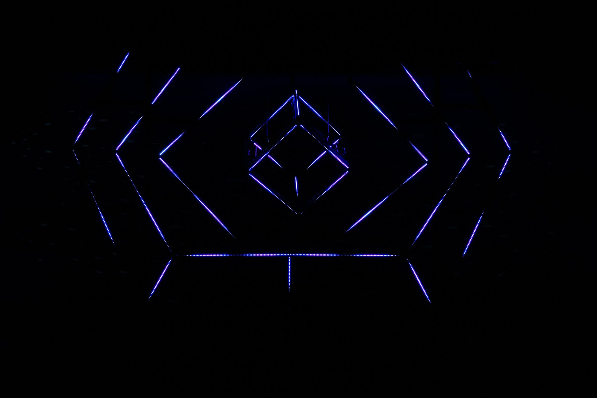 SHOWTEC IP Pixelstrip 80 Barra pixel 80x LED RGB - IP65 - 100 cm
