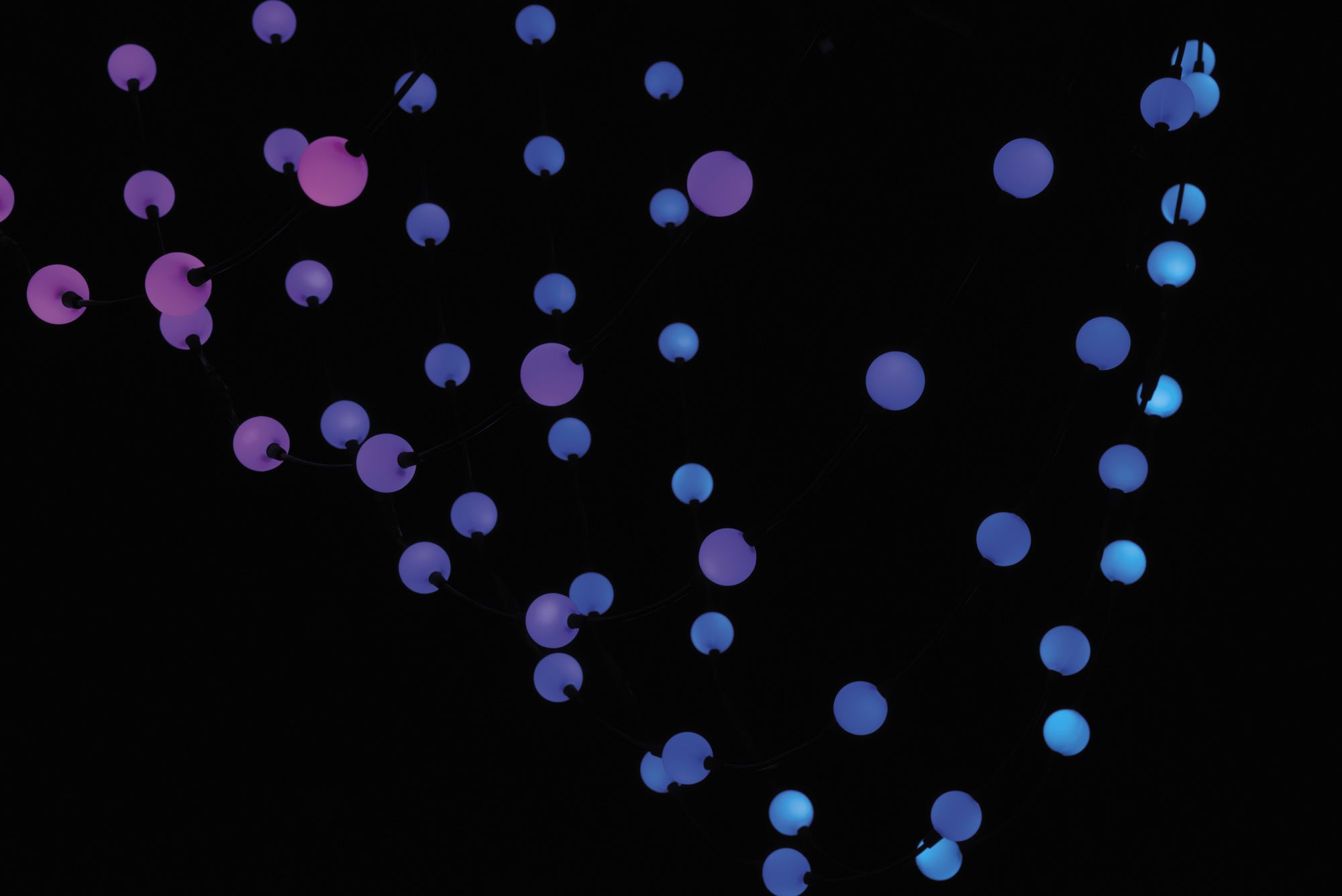 SHOWTEC Pixel Bubble 75 set Matrice di sfere LED multicolore