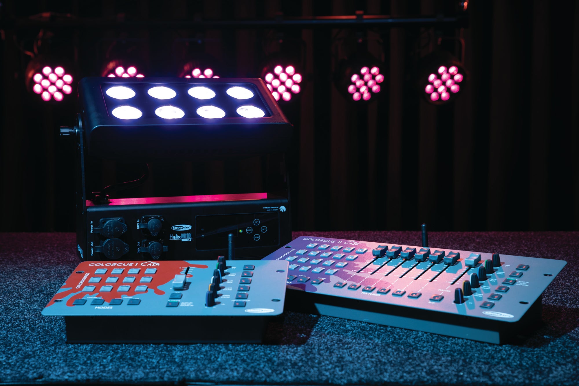 Showtec ColorCue 1 Air Intelligent single-fader, 6-colour, battery-powered LED Controller with wireless DMX Controller LED a fader singolo intelligente alimentato a batteria, 6 colori, con DMX wireless