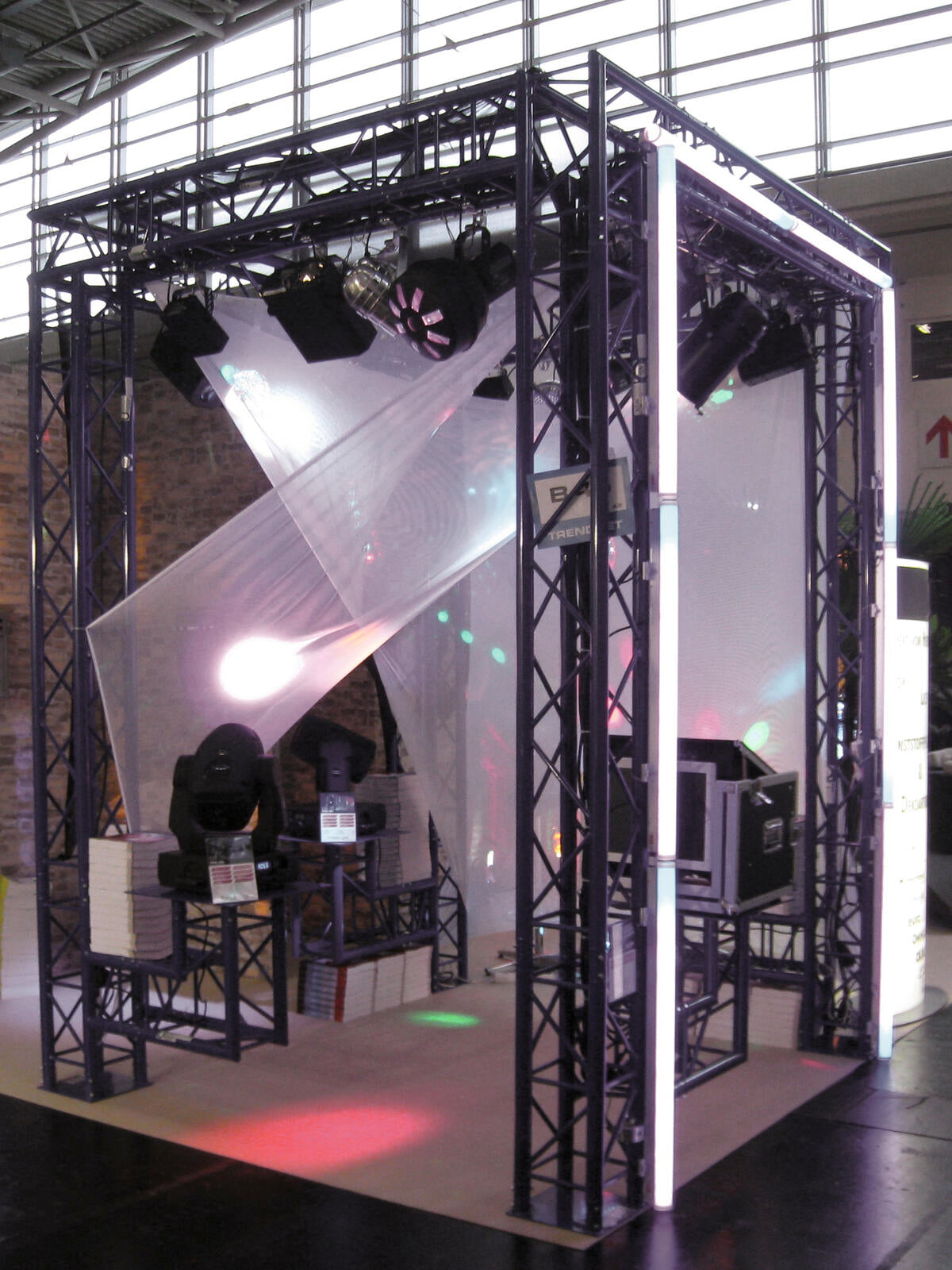 ALUTRUSS DECOLOCK DQ3-S1000 3-point truss black