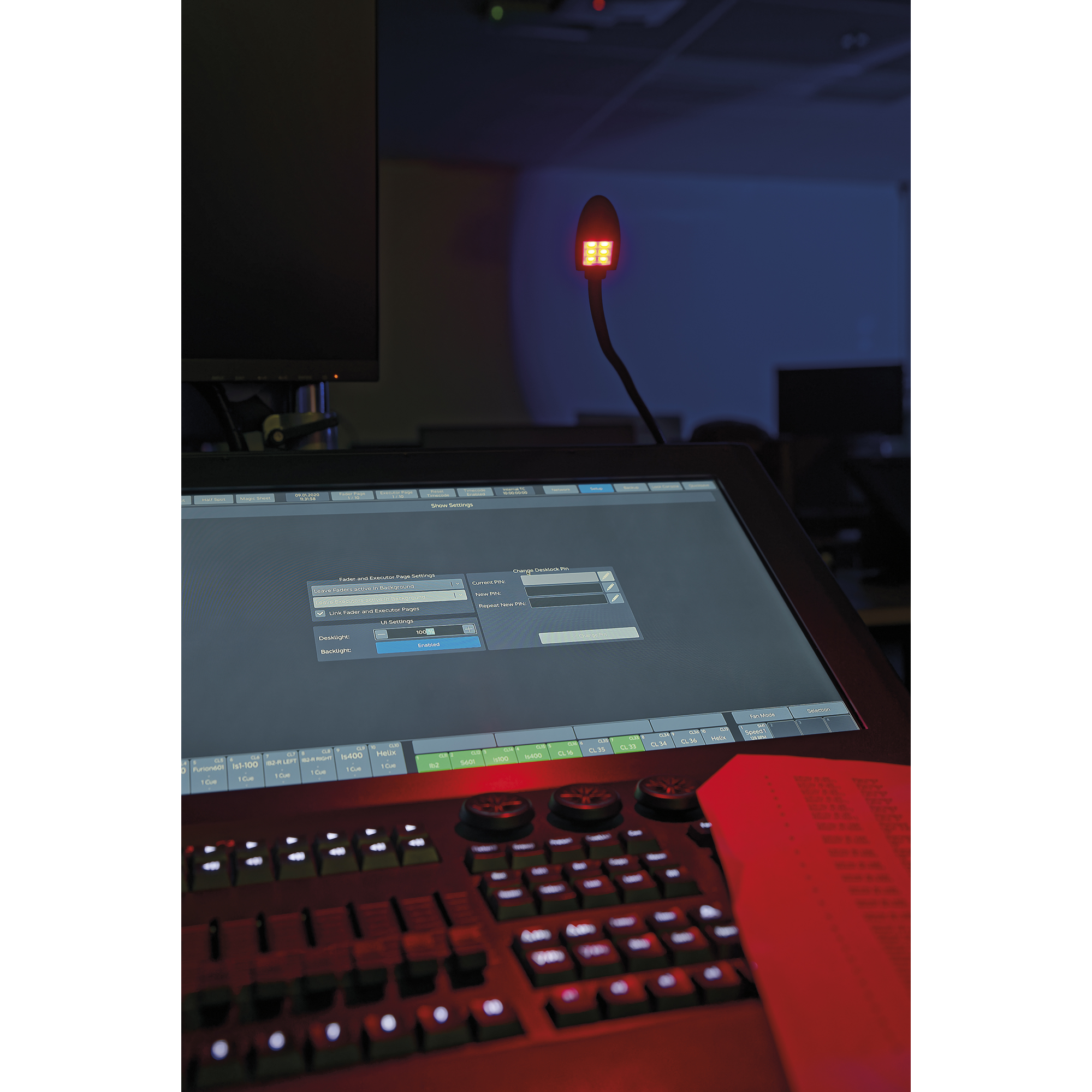 SHOWGEAR GooseLight XLR, RGBW 45 cm - 3-pin straight - dimmable 45 cm - 3 pin dritto - dimmerabile