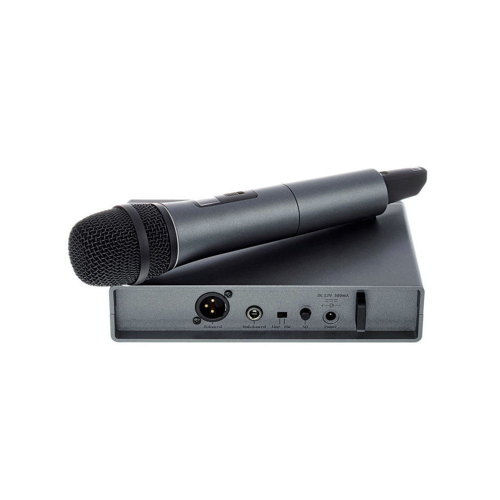 SENNHEISER XSW 1-835B HANDHELD WIRELESS MICROPHONE