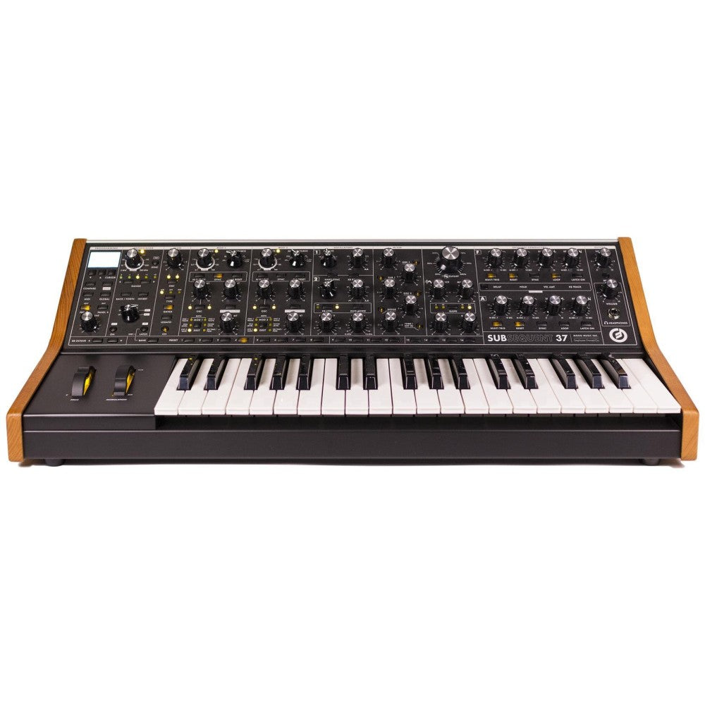 MOOG SUBSEQUENT 37 SYNTH ANALOGICO MONO E PARAFONICO