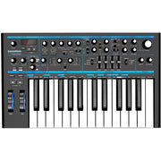 NOVATION Bass Station II Synth Analogico dedicato ai suoni di basso