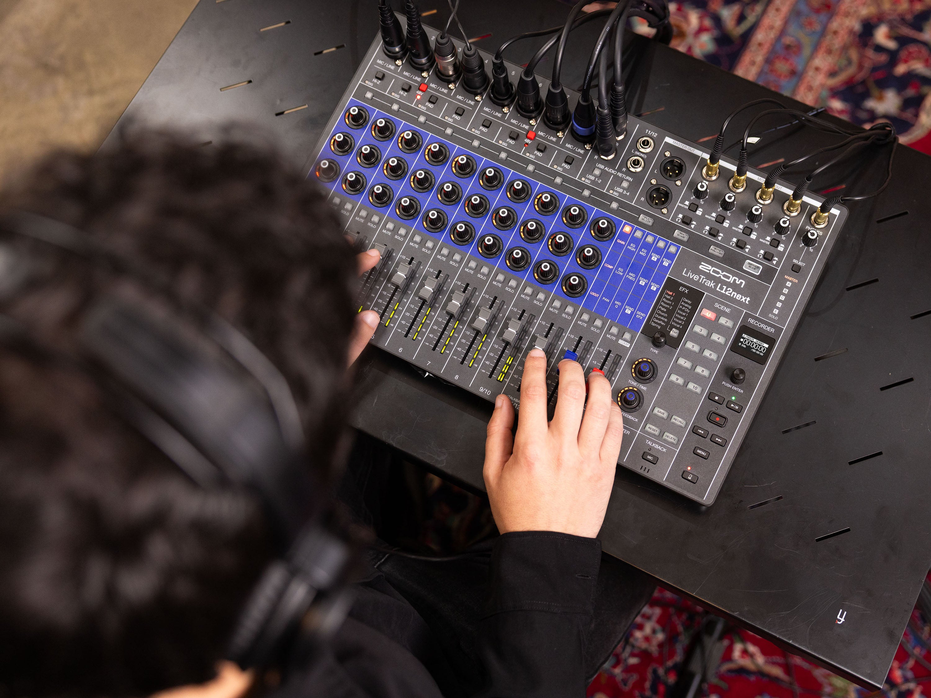 Zoom L12next - Mixer digitale 12 canali, recorder, interfaccia audio e superficie di controllo