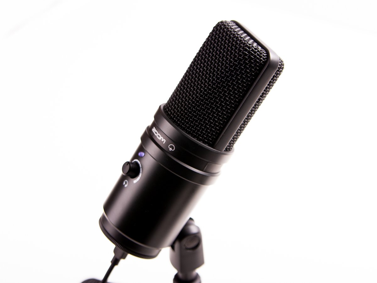 Zoom ZUM-2PMP - Kit Podcast USB con Microfono USB/Cavo/Cuffie/Treppiede