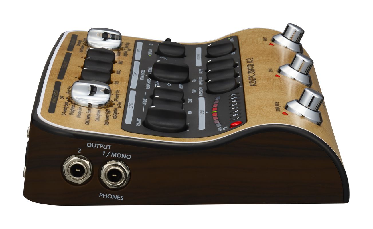 Zoom AC-3 - Preamp a pedale per chitarra acustica