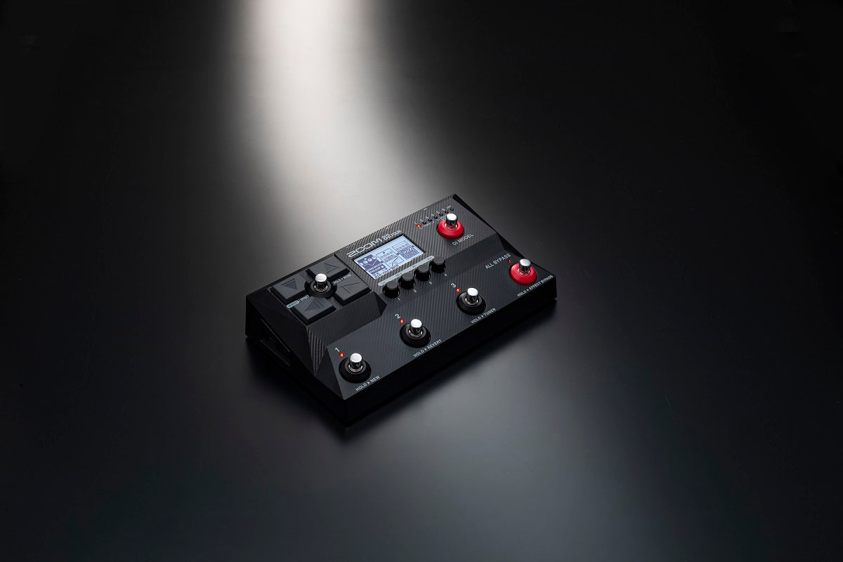 Zoom B2 FOUR - Pedaliera multieffetto per basso