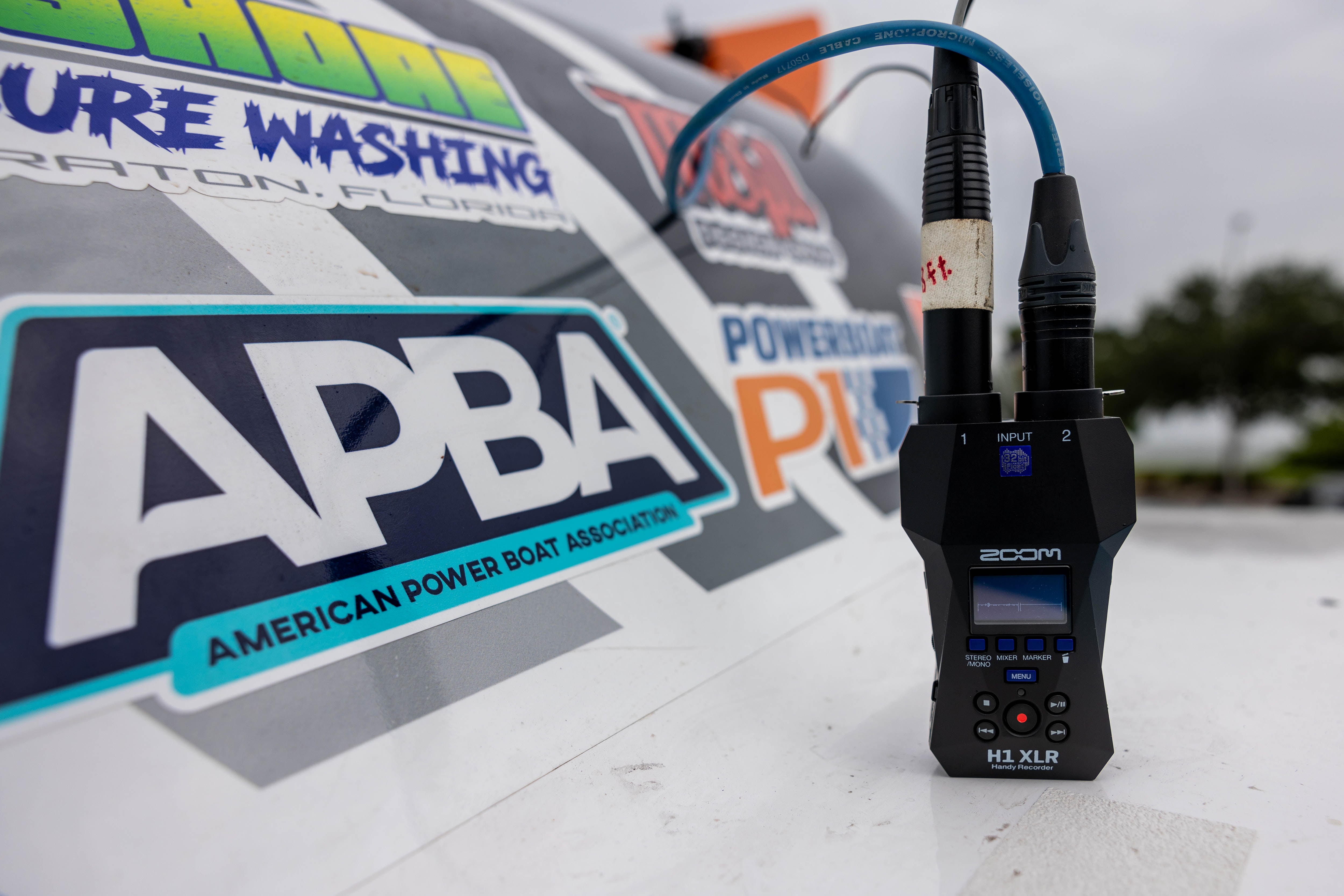 Zoom H1 XLR- registratore palmare stereo digitale 32 bit Floating Point con ingressi XLR