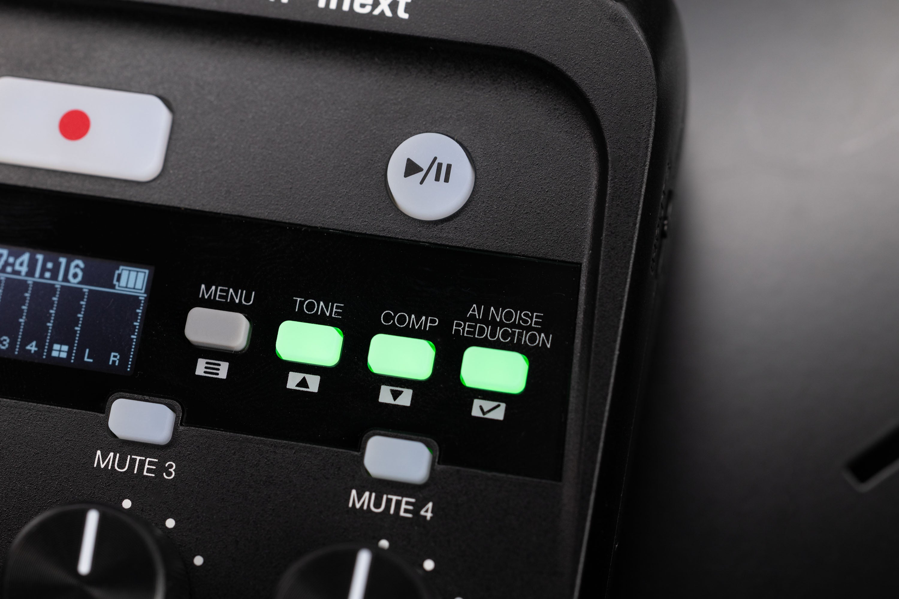 Zoom P4next - Registratore/Interfaccia audio portatile per podcast