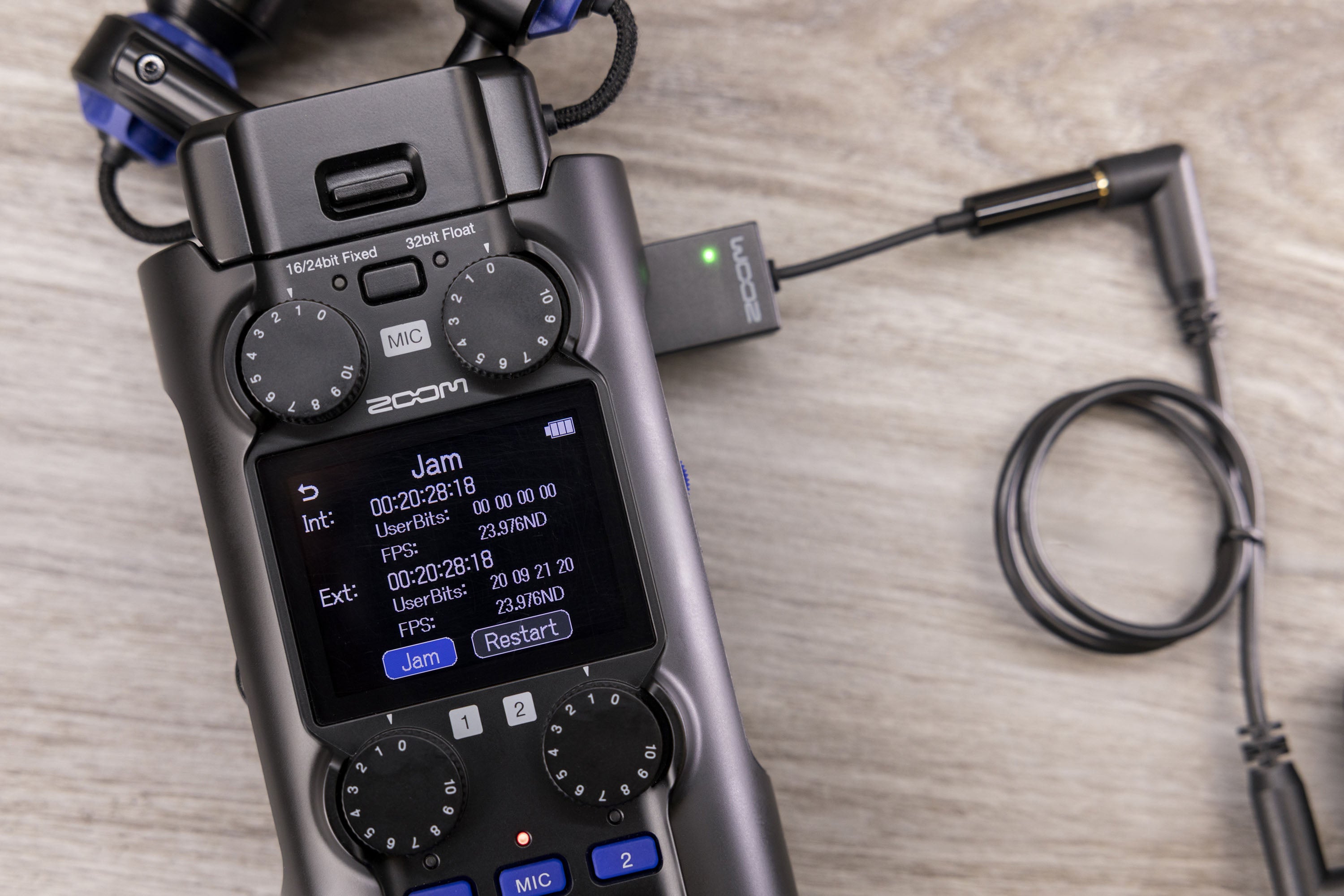 Zoom TCA-1 - Generatore di Timecode ad precisione