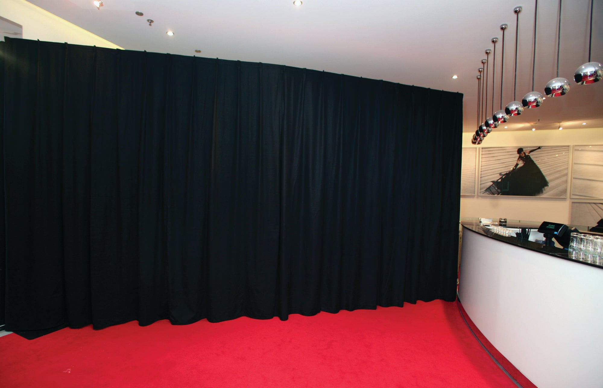 WENTEX P&D Curtain MGS 5.16 oz/yd² (USA) Black - 11' x 16' (W x H) - pleated Colore nero - 11' x 16' (L x H) - plissettato
