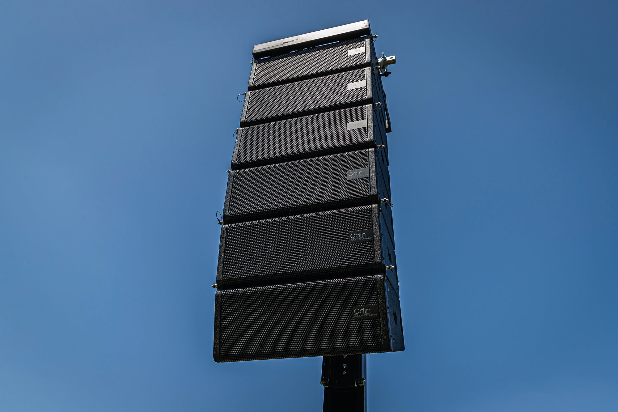 DAP Odin T-8 Satellite line array passivo