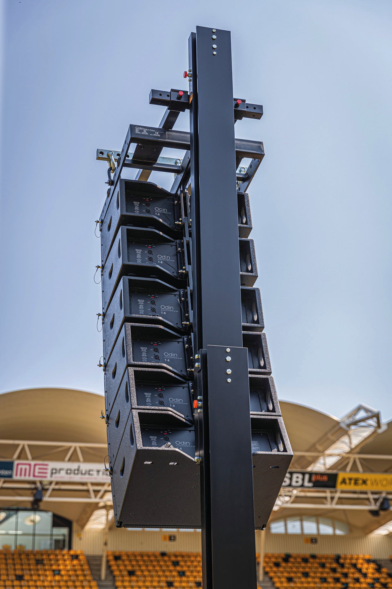 DAP Odin T-8 Satellite line array passivo