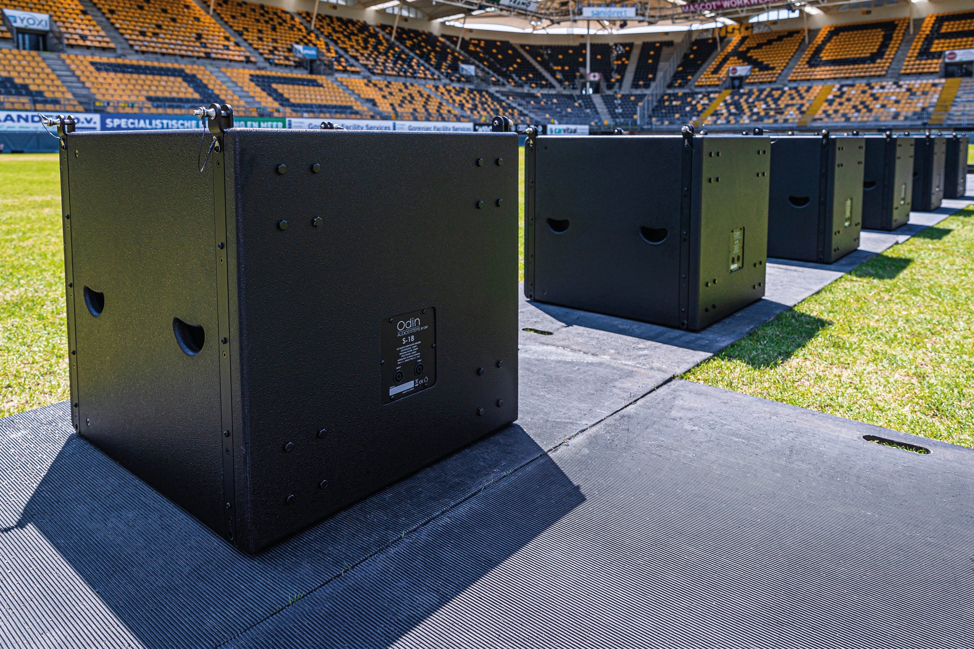 DAP Odin S-18 Subwoofer line array passivo