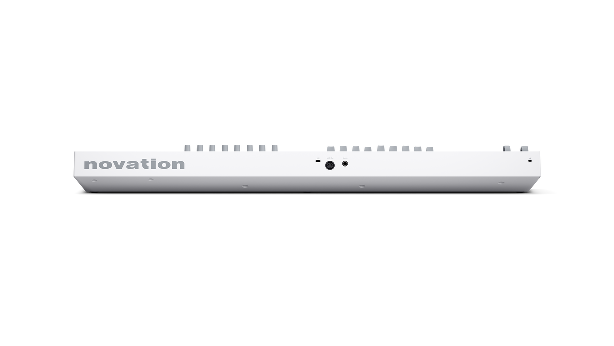 Novation Launchkey 61 MK4 WHITE
